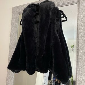 Boohoo Faux Fur Collared Vest